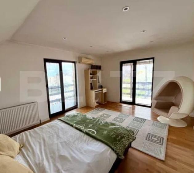 Duplex cu 10 camere cu Garaj în Cioranii de Jos