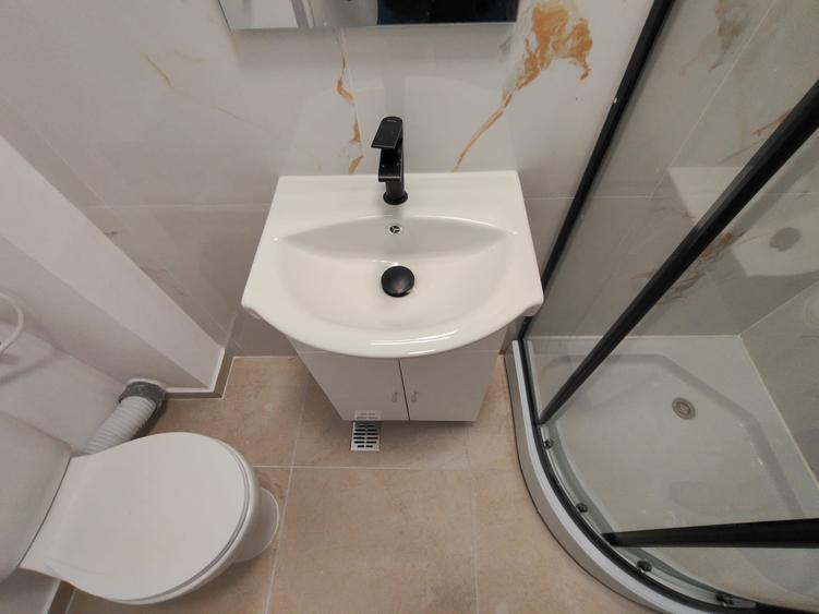 Apartament cu 3 camere decomandat în Chiajna