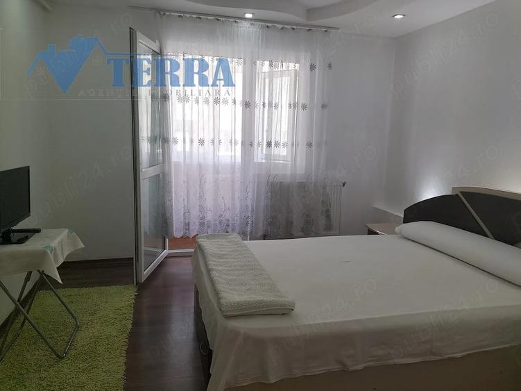 Garsonieră decomandată în Central