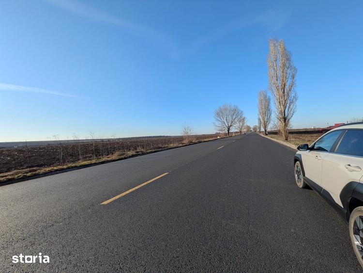 Teren de 10000 mp, în Săucești