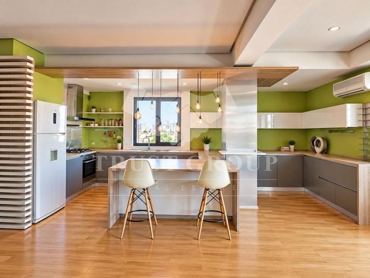 Apartament cu 4 camere decomandat, mobilat în Herăstrău
