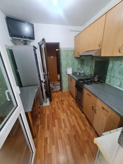 Inchiriez 2camere tiglina2 etaj4 cu 2balcoane - 6