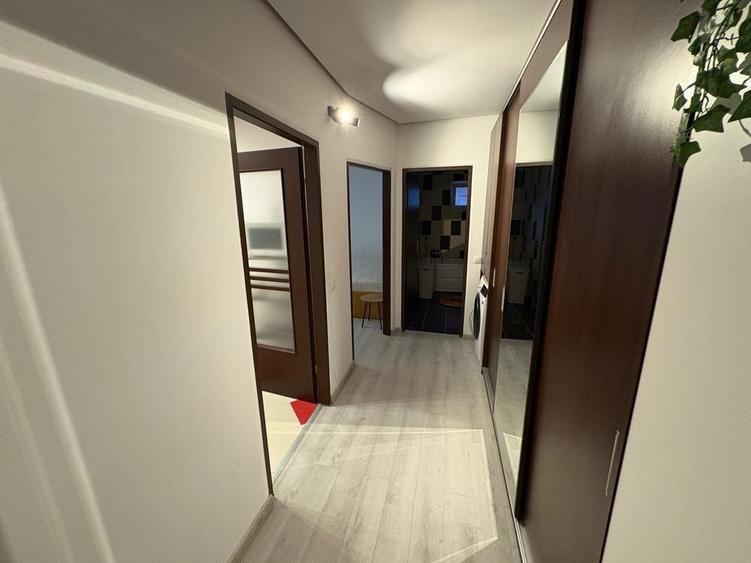Apartament cu 2 camere decomandat în Florești