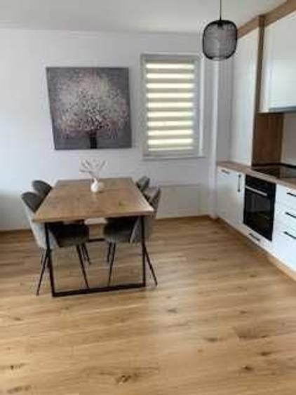 Apartament cu 2 camere decomandat în Exterior Vest