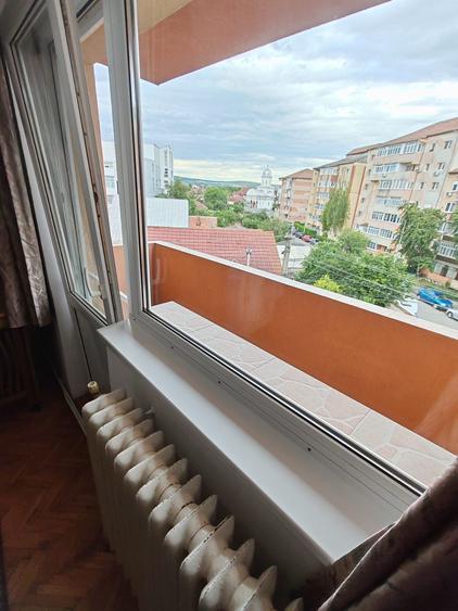 Garsonieră decomandată în Cetate
