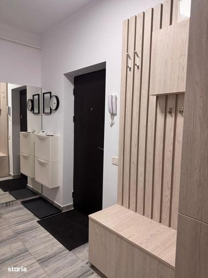Apartament cu 2 camere decomandat în Metalurgiei