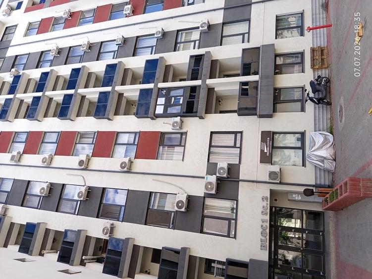 Garsonieră decomandată în Central