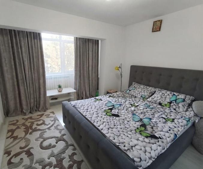 Apartament cu 2 camere decomandat în Est