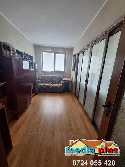 Apartament cu 3 camere decomandat în Micro 39