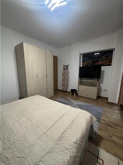 Apartament cu 2 camere decomandat, mobilat în Energia