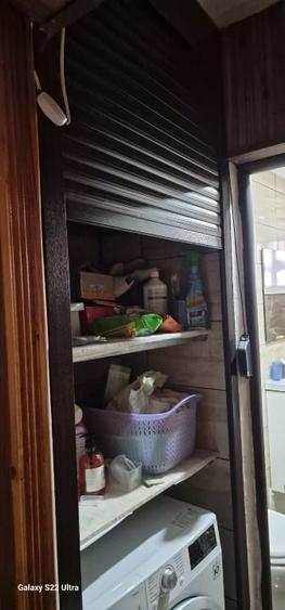Apartament cu 3 camere semidecomandat, mobilat în Micro II
