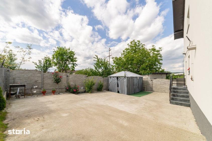 Casă cu 4 camere cu Teren 500 Mp în Găvana