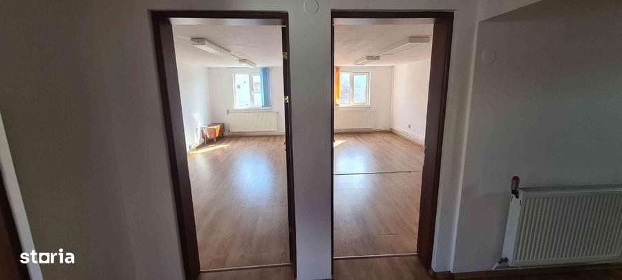 Spațiu comercial, de 275 mp, în Ultracentral