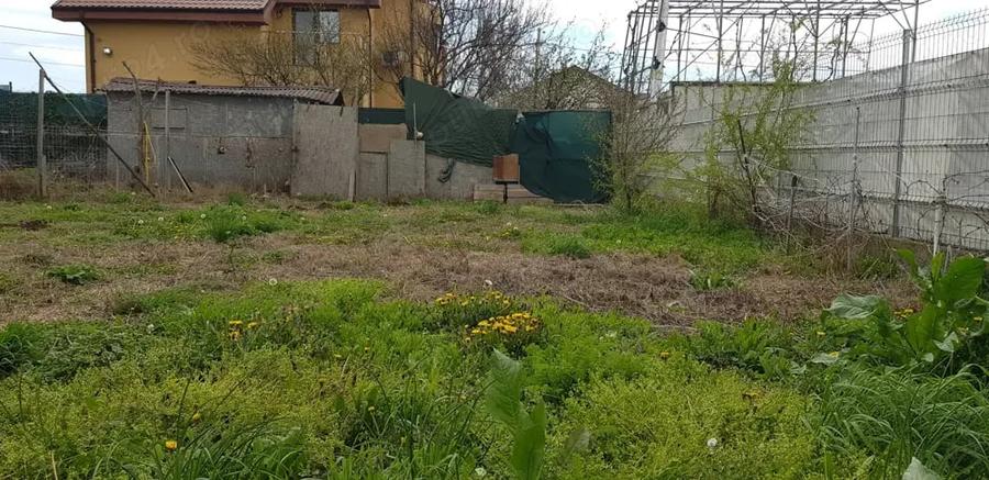Teren de 368 mp, în Vest