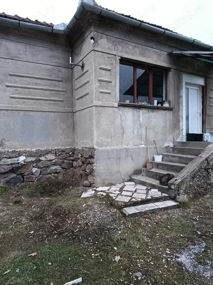 Casă cu 2 camere în Ilia