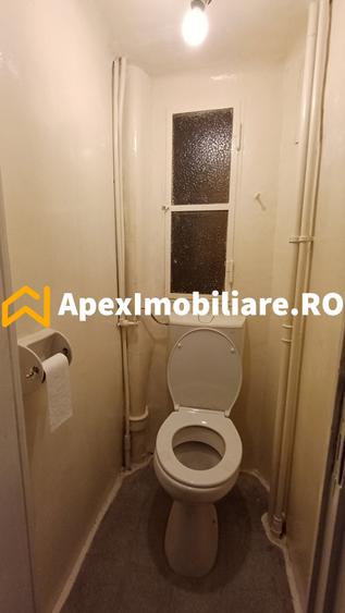 Apartament cu 4 camere circular, mobilat în Gara de Nord