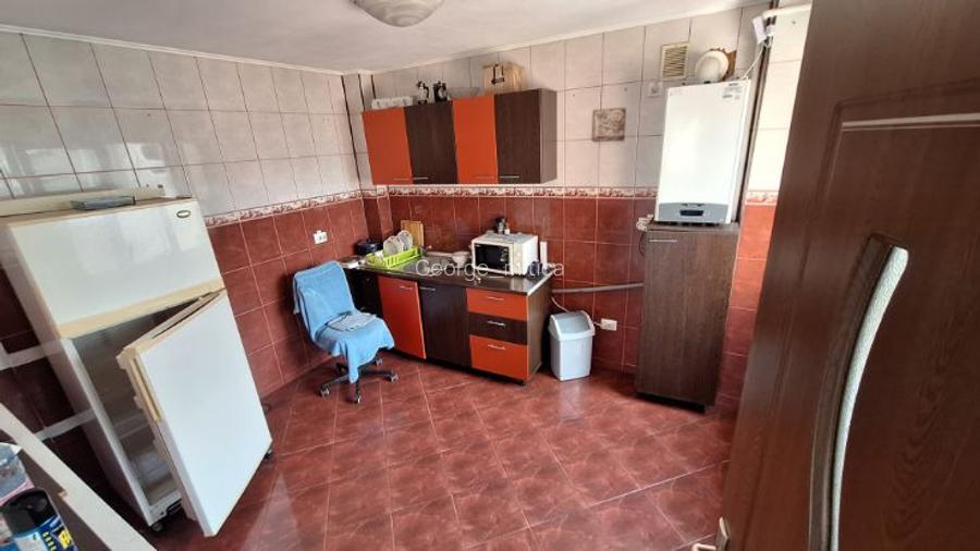 Inchiriere apartament 3 camere