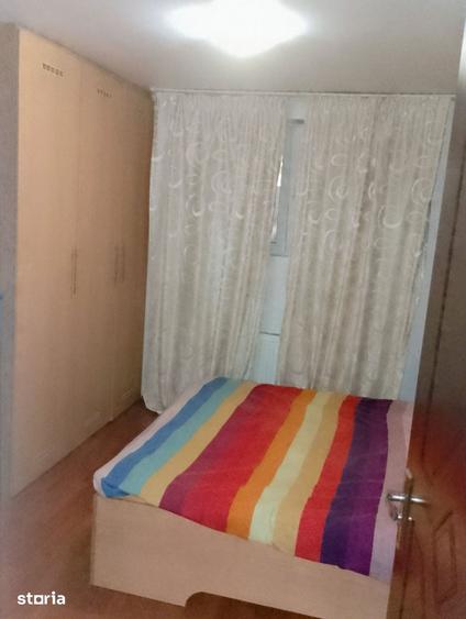 Apartament cu 3 camere în Telegrafului
