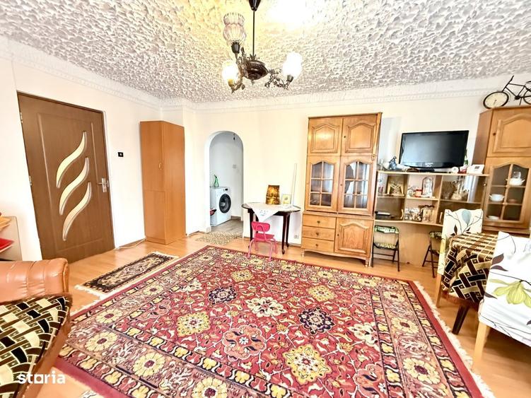 Apartament cu 3 camere în Milcov