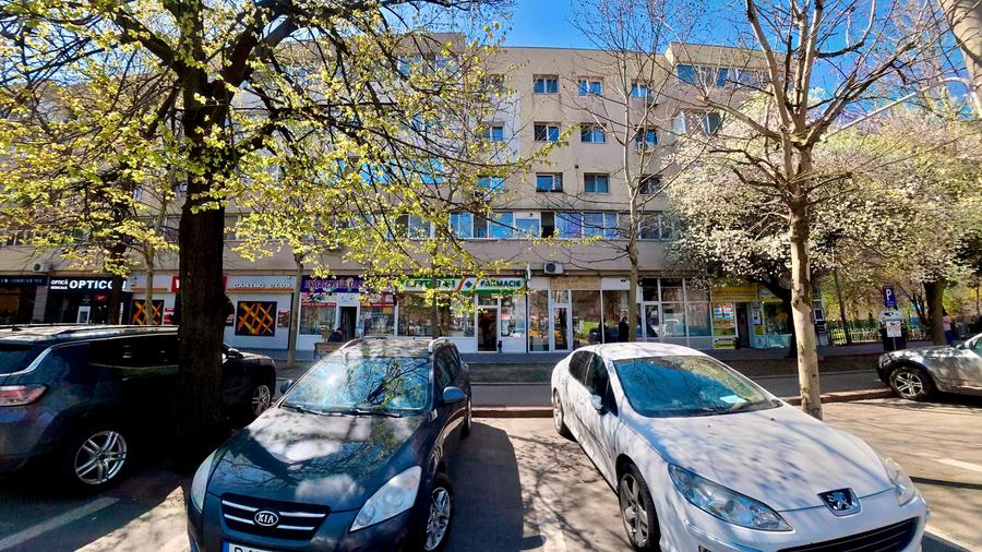 Spațiu comercial, de 174 mp, în Berceni