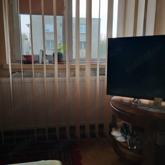 Apartament cu 2 camere semidecomandat în Titulescu
