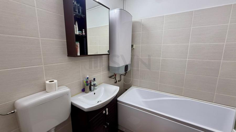 Apartament cu 3 camere decomandat în Unirii
