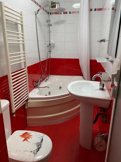 Apartament cu 2 camere semidecomandat în Ultracentral