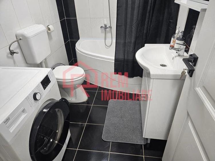 Apartament cu 2 camere decomandat în Fundeni