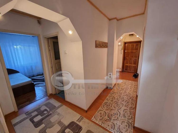 Apartament 3 camere Podu Ros - 1
