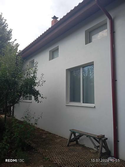 Casă cu 3 camere în Tonea