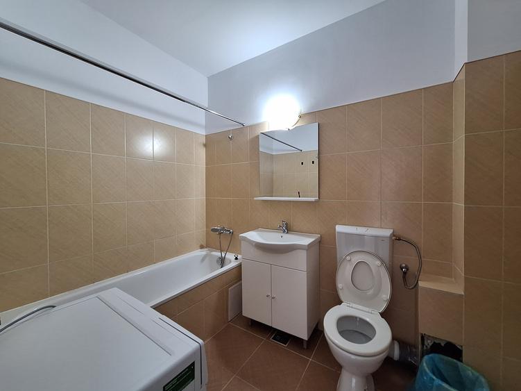 Apartament cu o camera, balcon, zona Florilor - 6