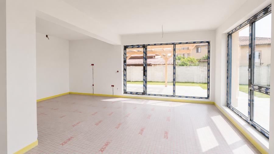 Casă individuală cu 4 camere cu Canalizare în Bragadiru