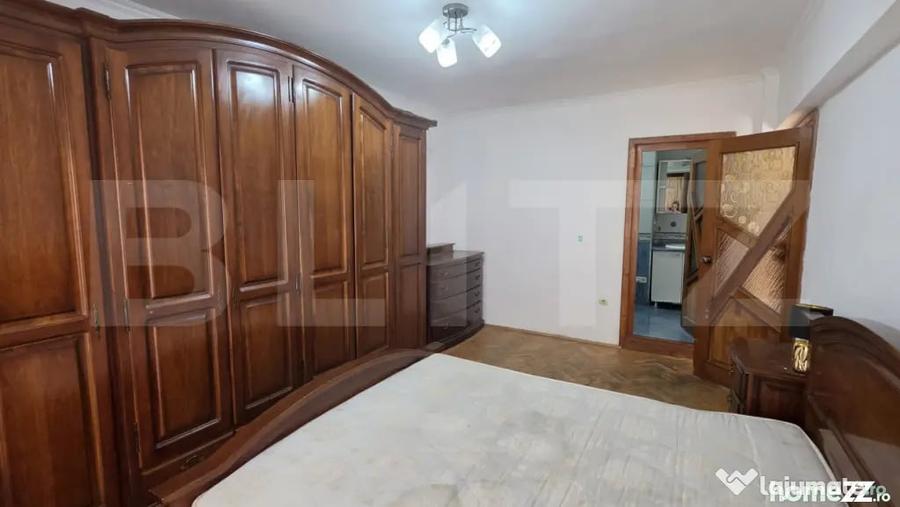 Apartament cu 4 camere decomandat în Lucian Blaga