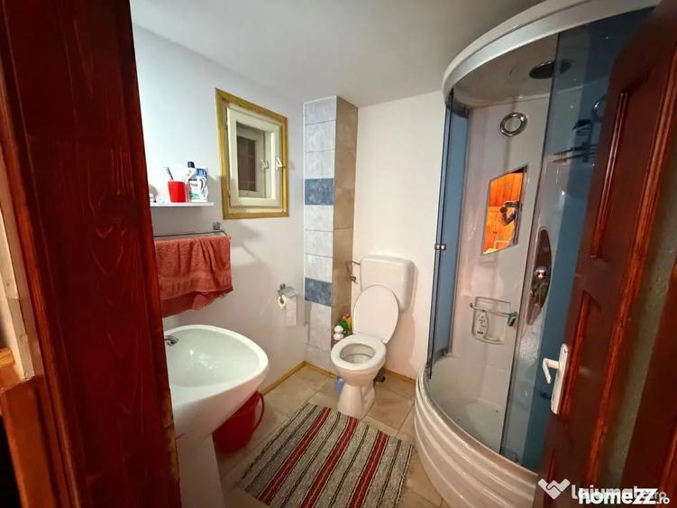 Casă cu 3 camere cu Teren 270 Mp în Bubești