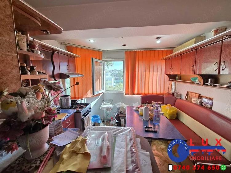 Apartament cu 2 camere decomandat în Babadag