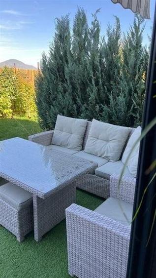 Duplex cu 4 camere cu Canalizare în Cristian