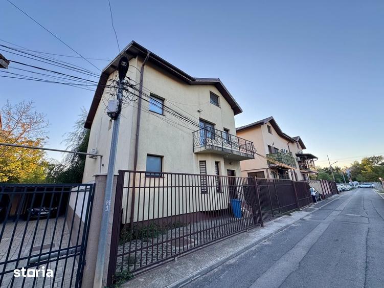 Casă cu 6 camere cu Teren 213 Mp în Chiajna