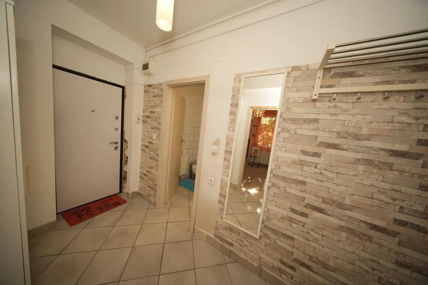 Apartament cu 2 camere decomandat în Drumul Taberei