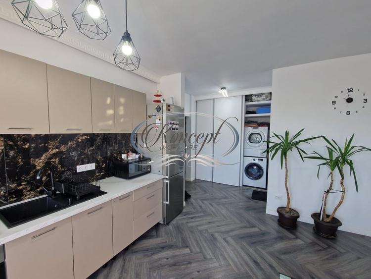 Apartament cu 3 camere semidecomandat, mobilat în Apahida