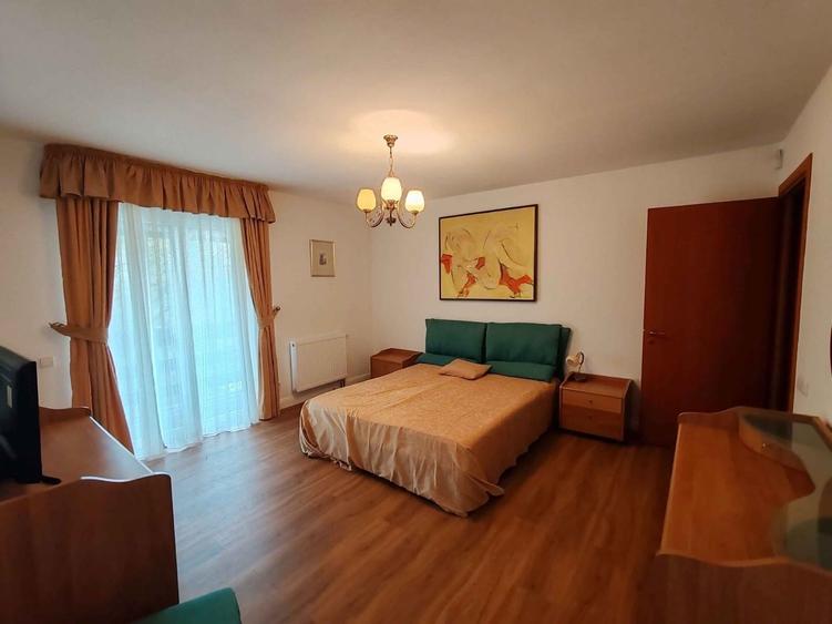 Casă individuală cu 5 camere cu Canalizare în Corbeanca
