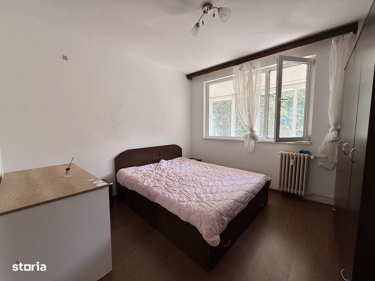 Apartament cu 2 camere semidecomandat în 1 Mai