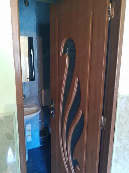 Apartament cu 2 camere decomandat în Petros