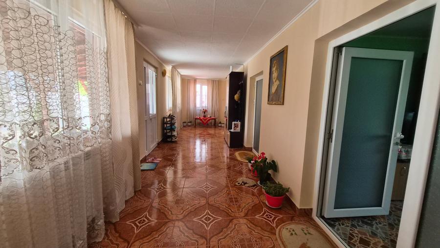 Casă individuală cu 3 camere cu Teren 515 Mp în Lazu