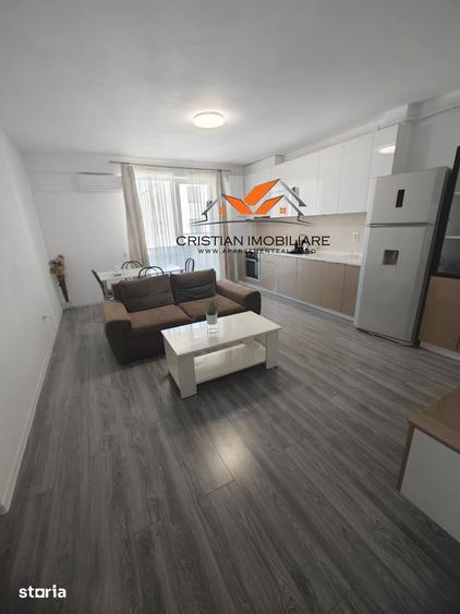 Apartament cu 3 camere decomandat în Cetate