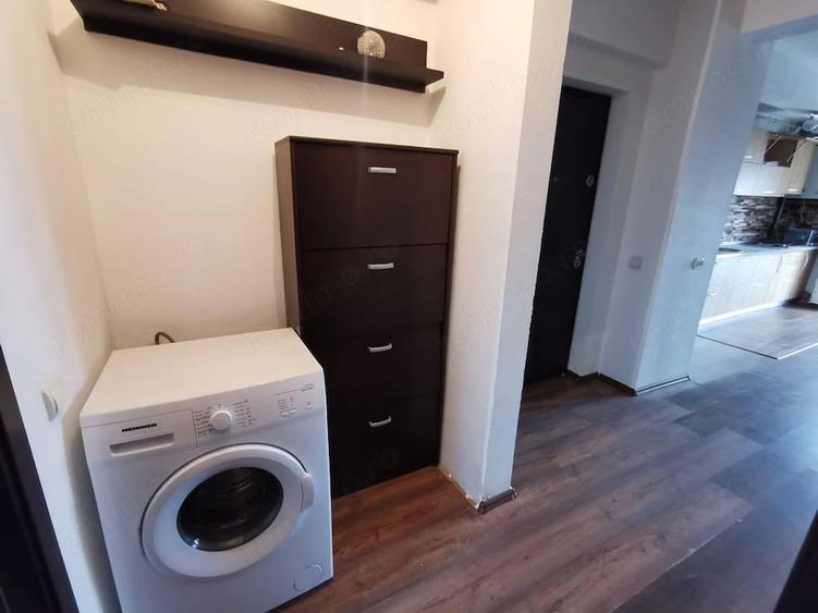 Apartament cu 2 camere semidecomandat în Lunei