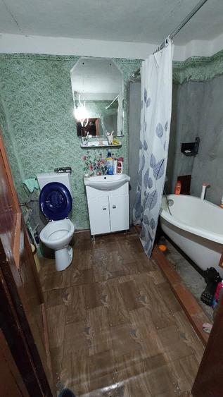 Casă cu 4 camere cu Teren 1000 Mp în Central