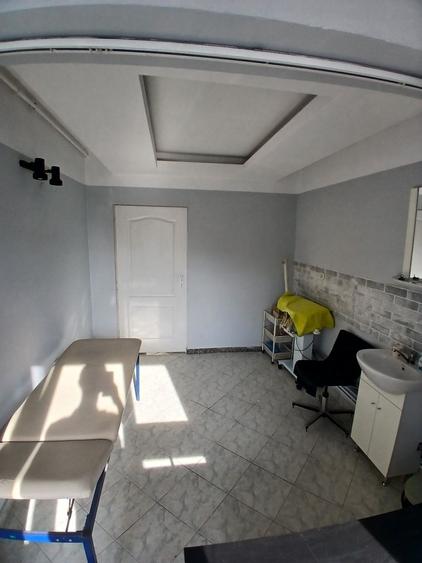 Spațiu comercial, de 20 mp, în Central