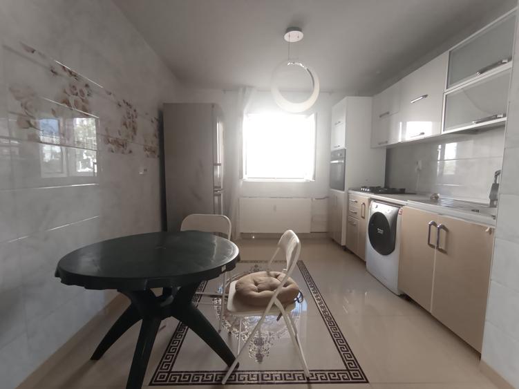 Apartament cu 2 camere decomandat, mobilat în Teiul Doamnei