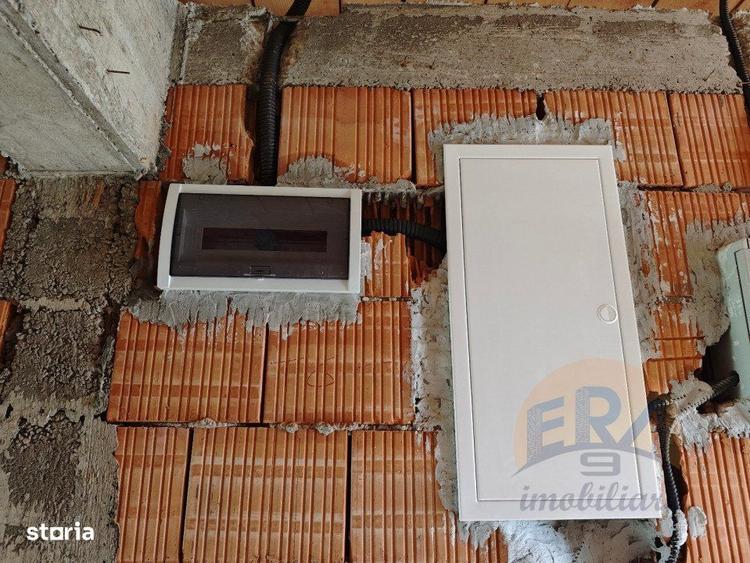 Casă cu 4 camere în Santăul Mic