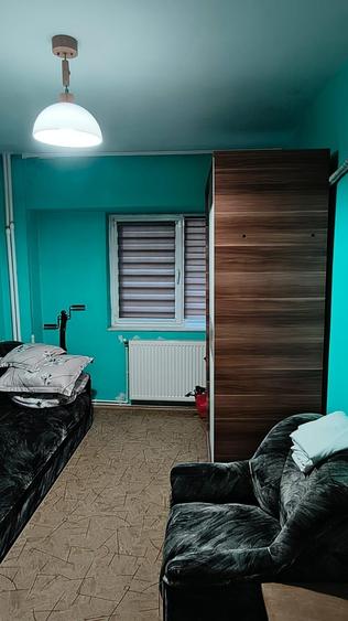 Apartament cu 3 camere decomandat în Inel I